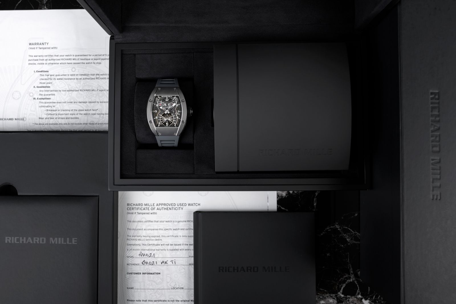 TA LUXURY WATCH